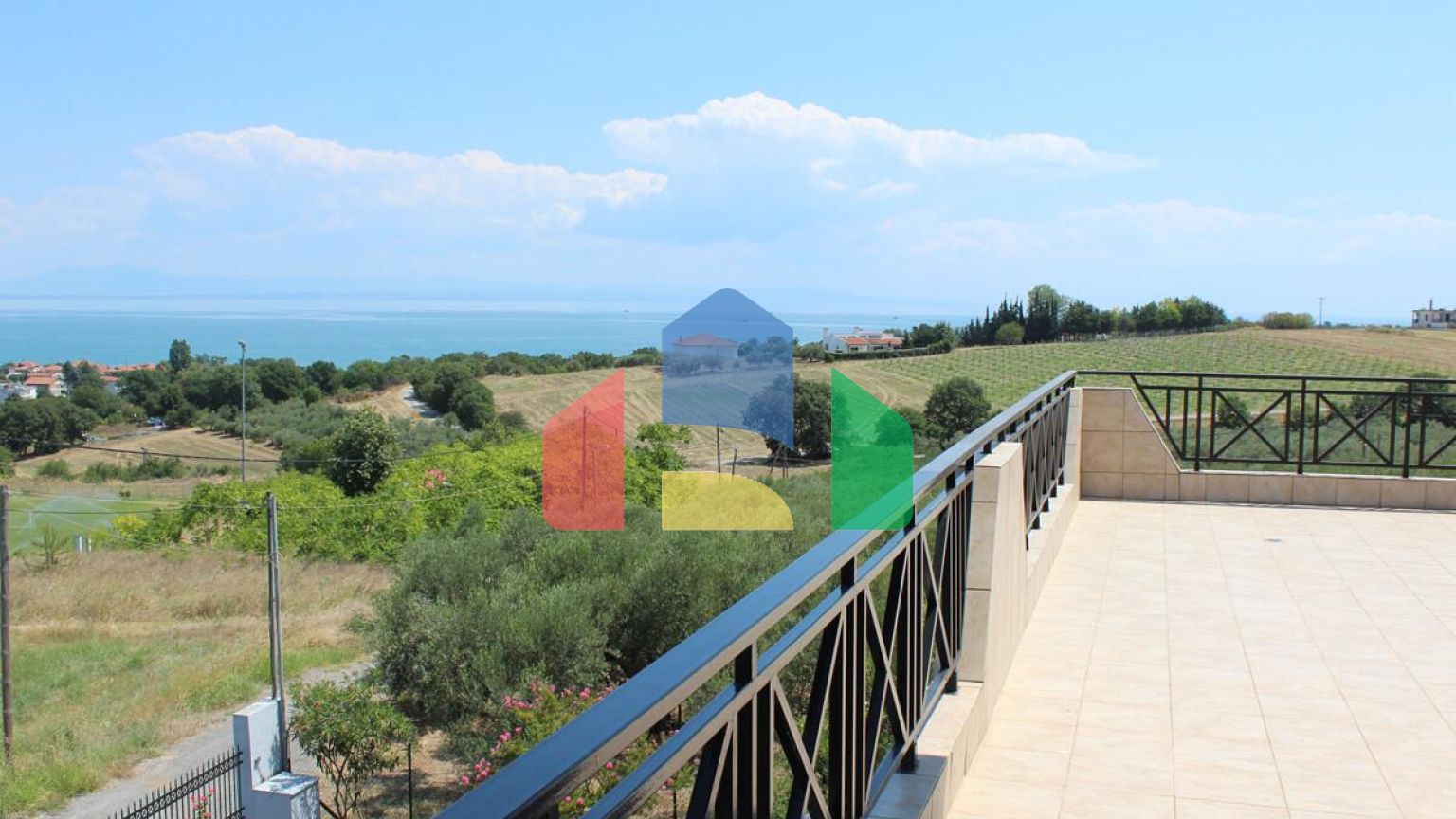 Продажа - Коттедж 240 m² на Олимпийской Ривьере