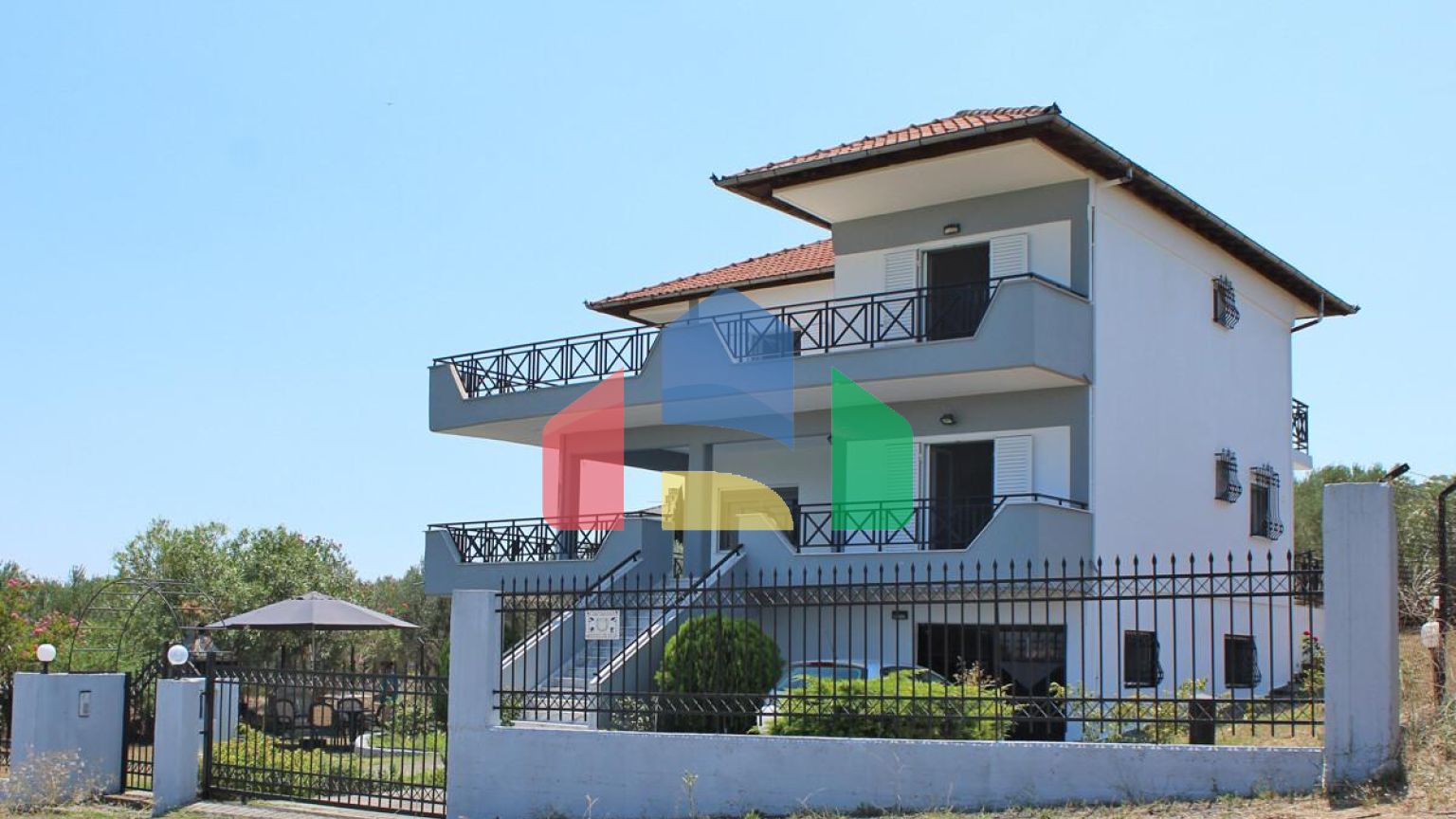 Продажа - Коттедж 240 m² на Олимпийской Ривьере