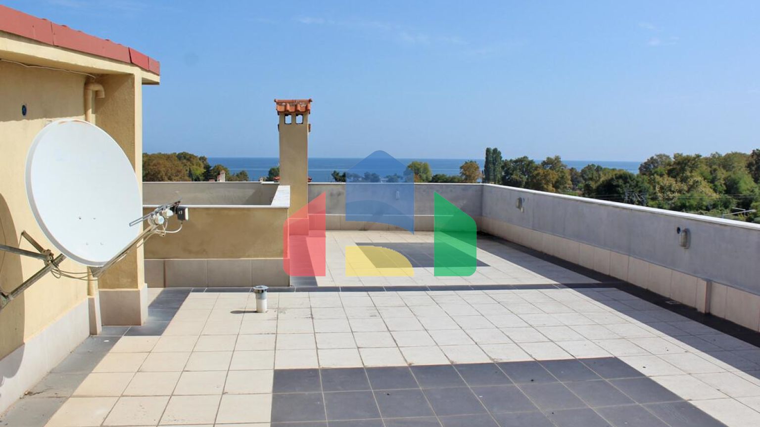 Продаж - Квартира 73 m² на Олімпійській Рив'єрі