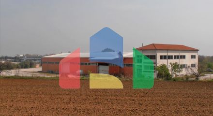 Продажа - Бизнес 1800 m² на Олимпийской Ривьере