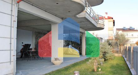 For Sale - Detached house 242 m² on the Olympic Coast