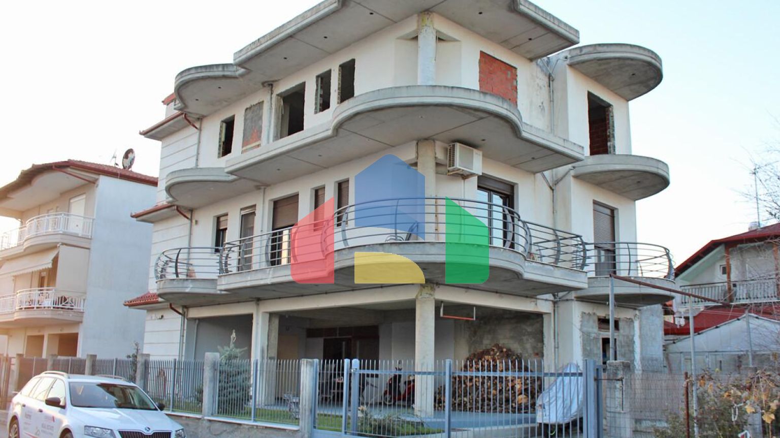 Продажа - Коттедж 242 m² на Олимпийской Ривьере