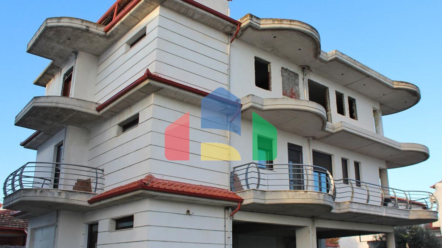 Продажа - Коттедж 242 m² на Олимпийской Ривьере