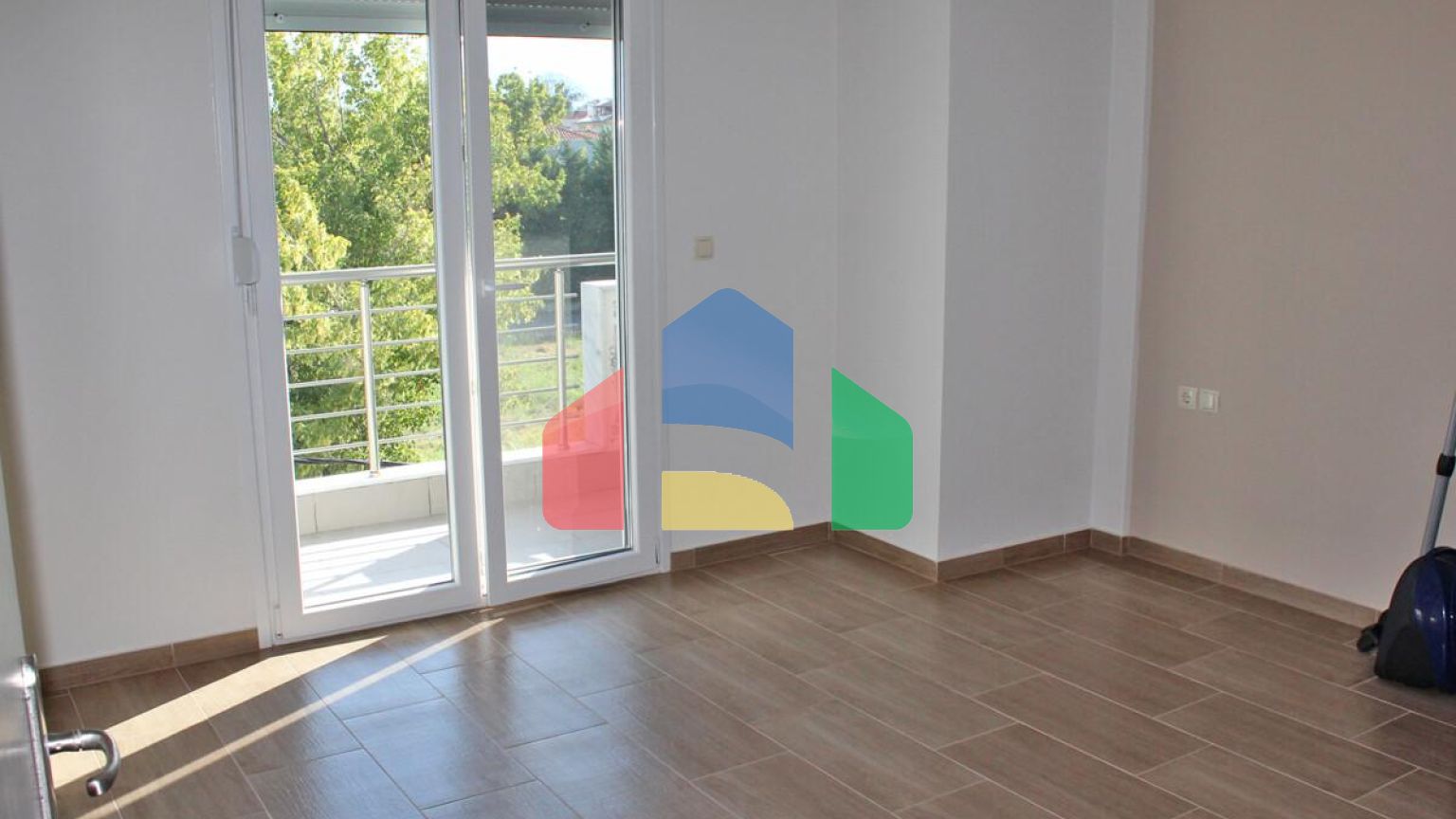 Продаж - Таунхаус 166 m² на Олімпійській Рив'єрі