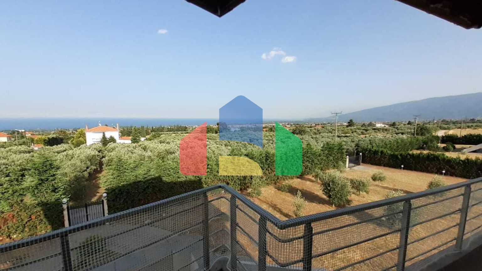 Продажа - Коттедж 261 m² на Олимпийской Ривьере