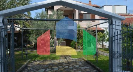 For Sale - Detached house 78 m² on the Olympic Coast