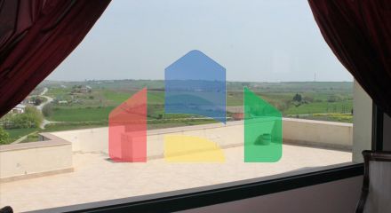 Продаж - Котедж 291 m² на Олімпійській Рив'єрі