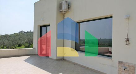 Продаж - Котедж 291 m² на Олімпійській Рив'єрі