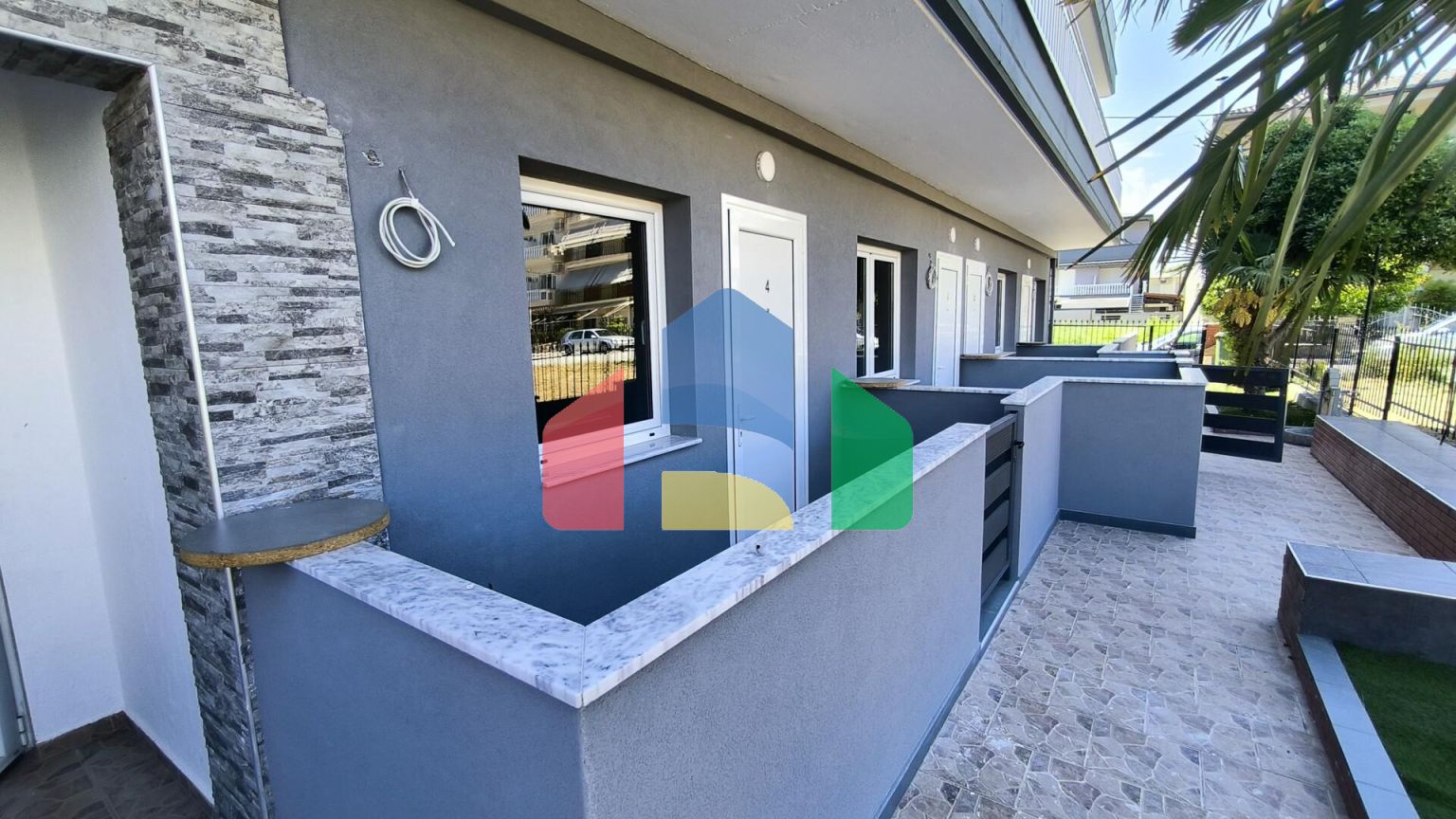 Продаж - Готель 434 m² на Олімпійській Рив'єрі