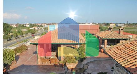 Продажа - Бизнес 2000 m² на Олимпийской Ривьере Продажа - Бизнес 2000 m² на Олимпийской Ривьере