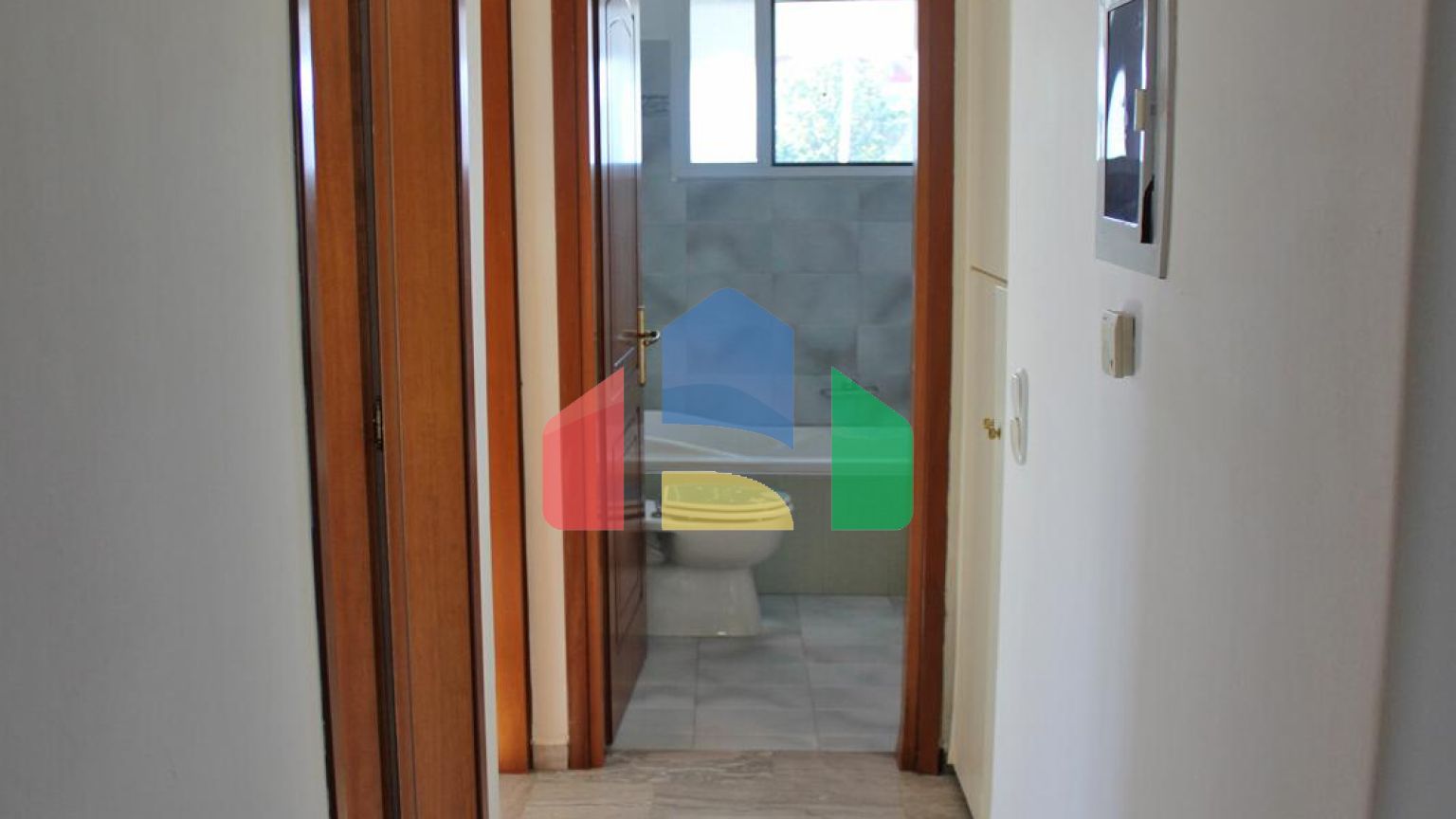 Продаж - Квартира 104 m² на Олімпійській Рив'єрі