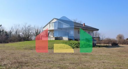 Продаж - Котедж 390 m² на Олімпійській Рив'єрі