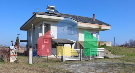 Продаж - Котедж 390 m² на Олімпійській Рив'єрі