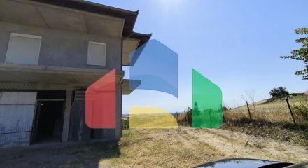 Продаж - Котедж 238 m² на Олімпійській Рив'єрі