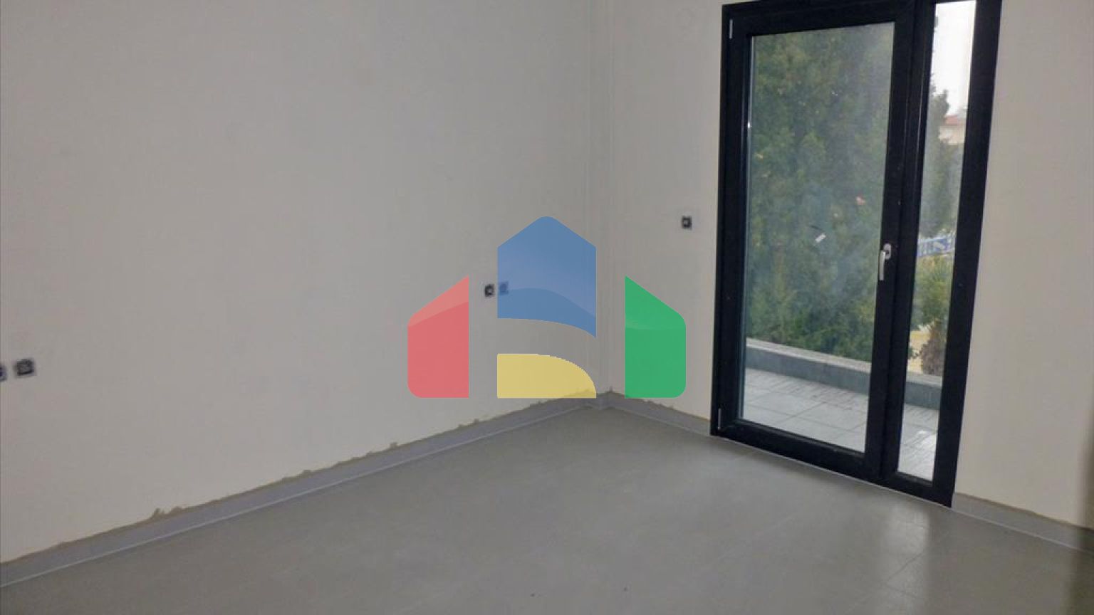 Продажа - Бизнес 470 m² на Олимпийской Ривьере