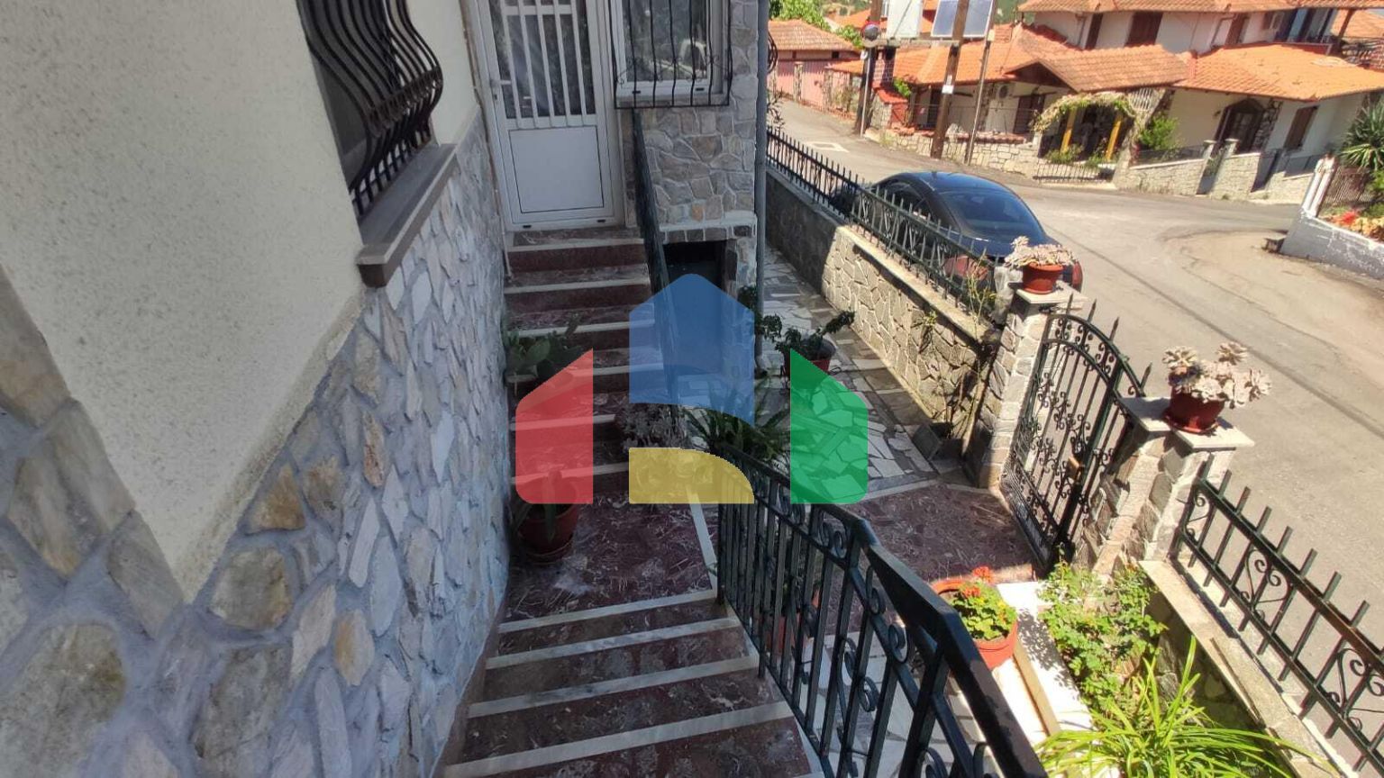 Продажа - Коттедж 255 m² на Олимпийской Ривьере