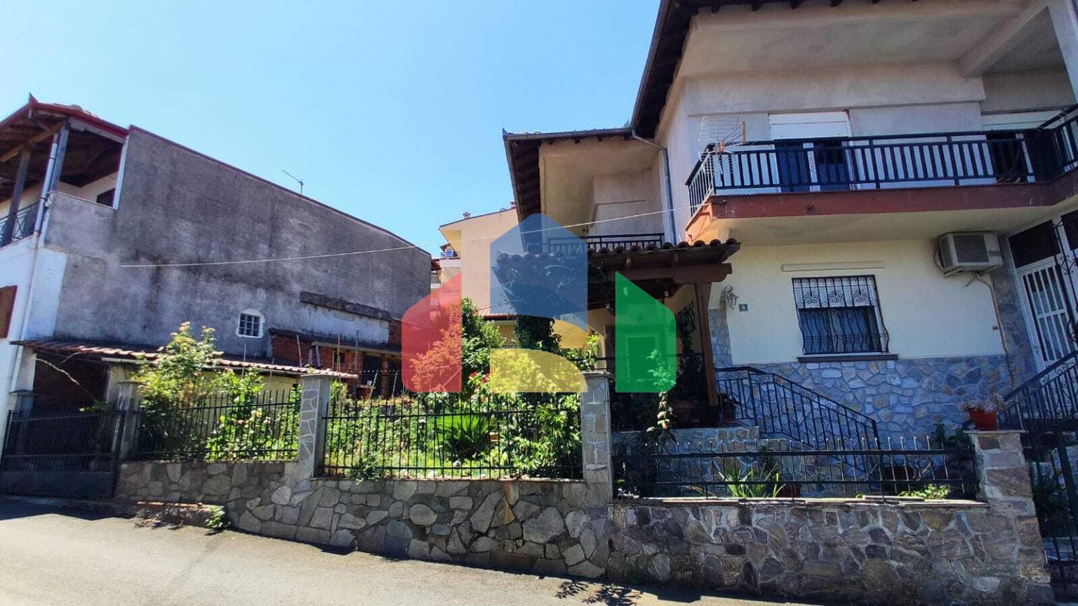 Продажа - Коттедж 255 m² на Олимпийской Ривьере