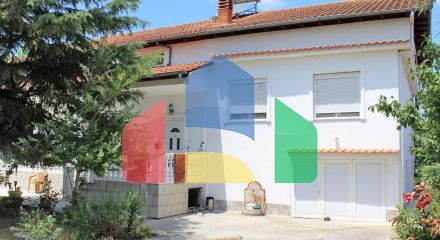 For Sale - Detached house 232 m² on the Olympic Coast