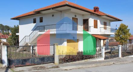 For Sale - Detached house 360 m² on the Olympic Coast