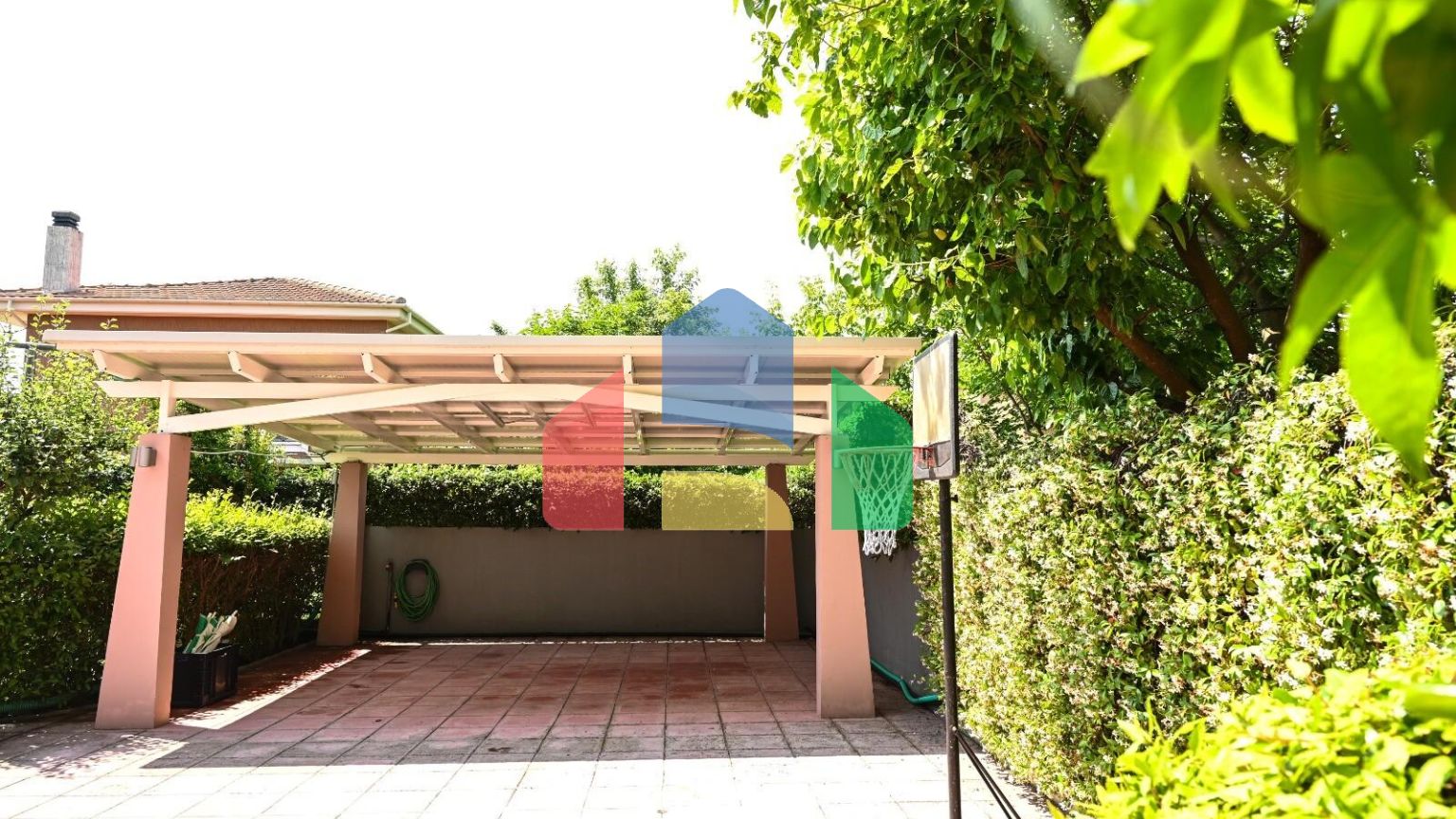 Продажа - Коттедж 96 m² на Олимпийской Ривьере