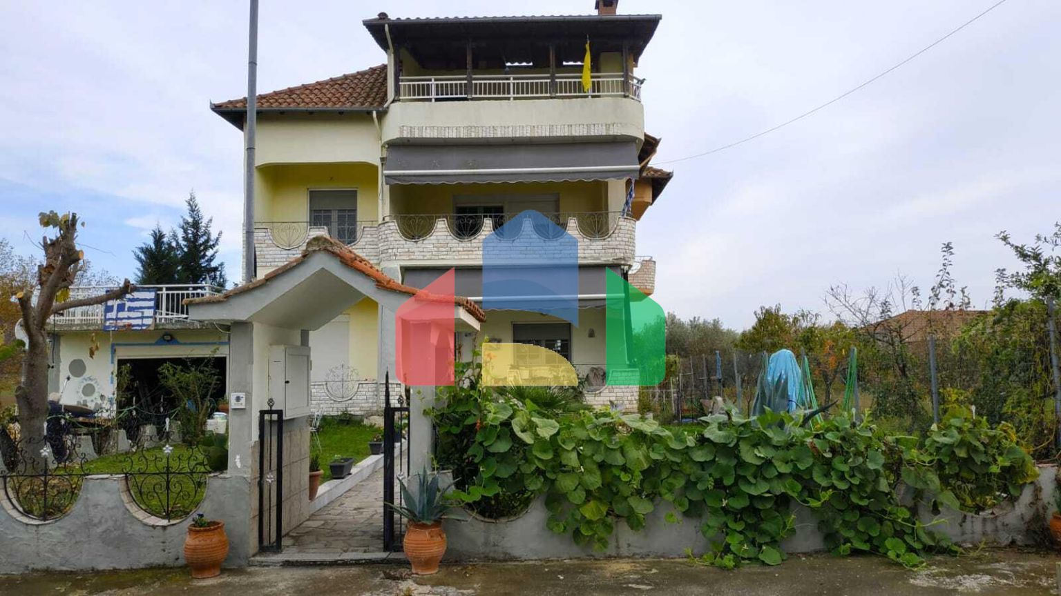 Продаж - Таунхаус 230 m² на Олімпійській Рив'єрі