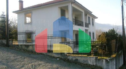 For Sale - Detached house 400 m² on the Olympic Coast