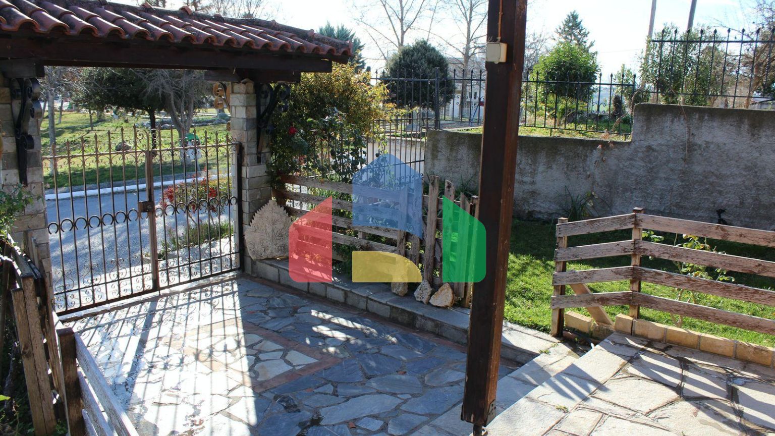 Продаж - Таунхаус 100 m² на Олімпійській Рив'єрі