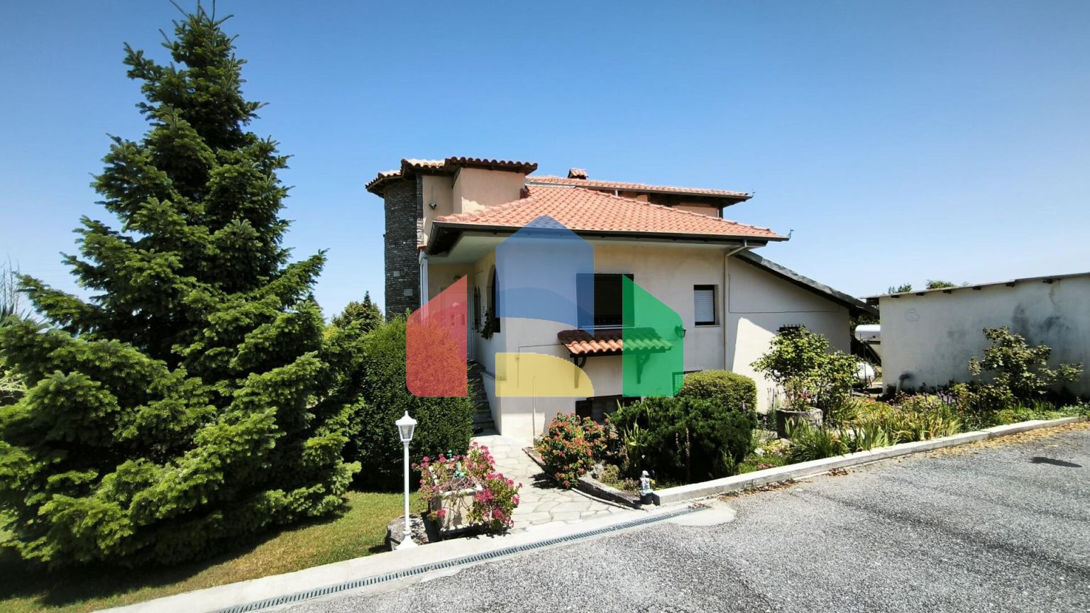 Продажа - Коттедж 180 m² на Олимпийской Ривьере