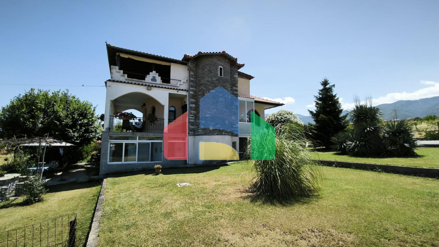 Продажа - Коттедж 180 m² на Олимпийской Ривьере