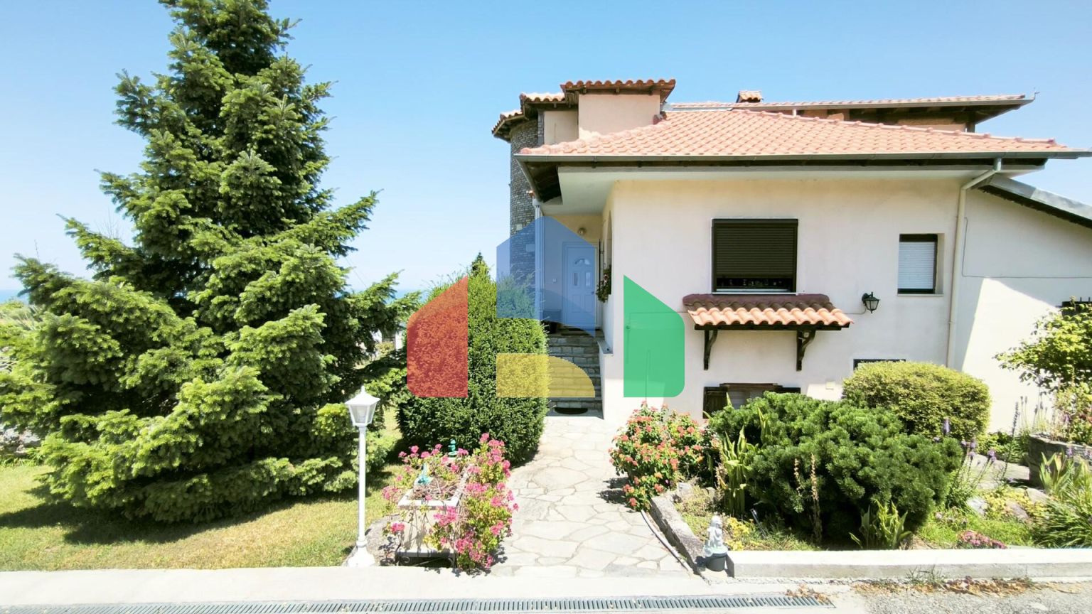 Продажа - Коттедж 180 m² на Олимпийской Ривьере