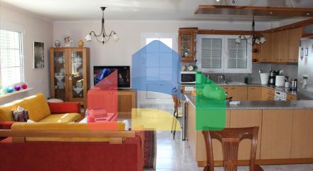 For Sale - Detached house 247 m² on the Olympic Coast