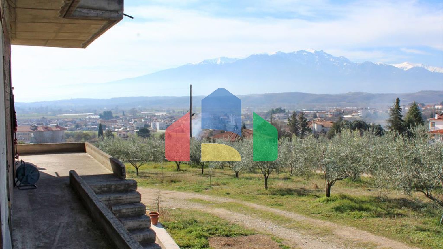 Продажа - Коттедж 247 m² на Олимпийской Ривьере