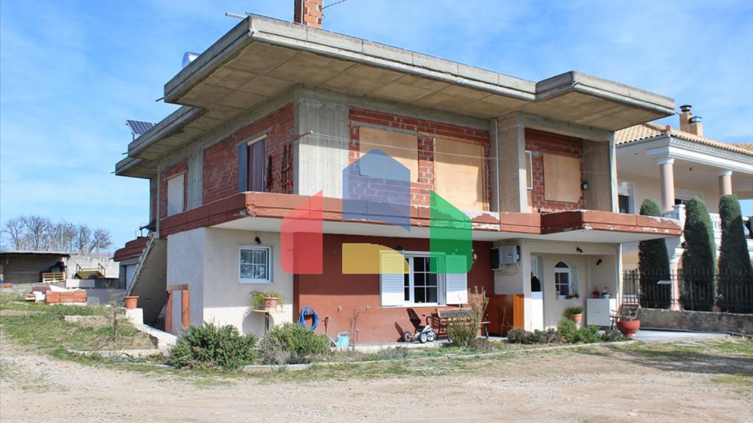 Продажа - Коттедж 247 m² на Олимпийской Ривьере