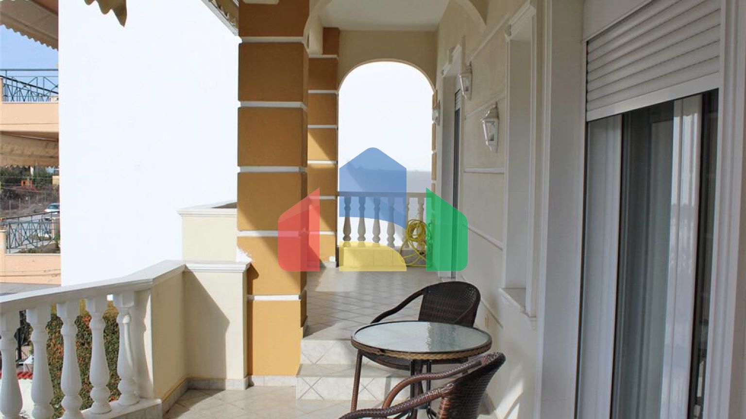 Продаж - Котедж 320 m² на Олімпійській Рив'єрі