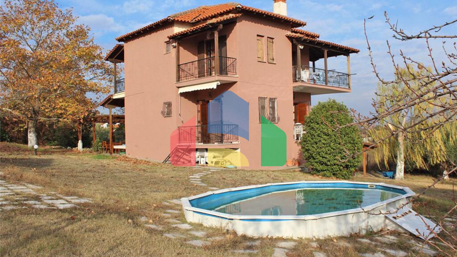 Продажа - Вилла 200 m² на Олимпийской Ривьере