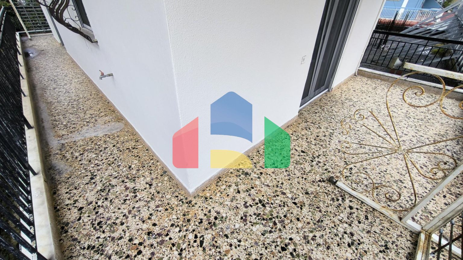 Продаж - Таунхаус 100 m² на Олімпійській Рив'єрі