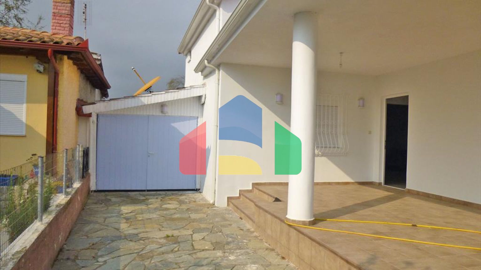 Продажа - Коттедж 200 m² на Олимпийской Ривьере