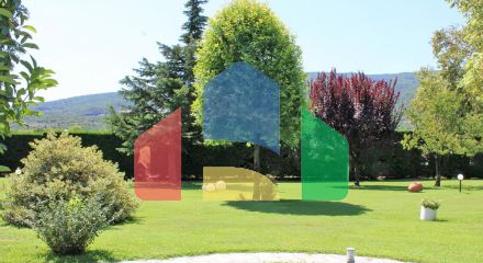 Продажа - Вилла 160 m² на Олимпийской Ривьере Продажа - Вилла 160 m² на Олимпийской Ривьере