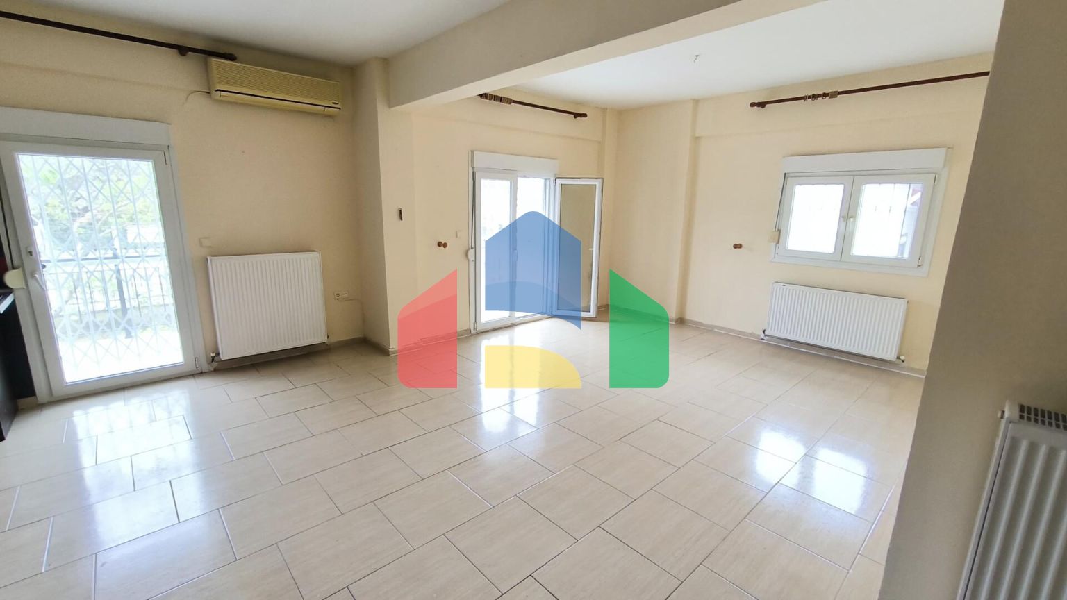 Продажа - Коттедж 250 m² на Олимпийской Ривьере