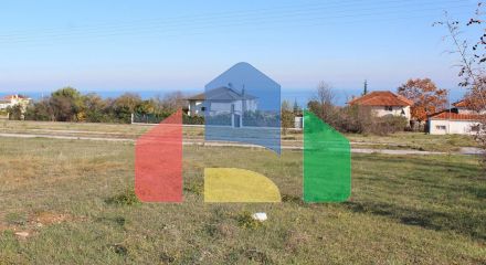 For Sale - Land 600 m² on the Olympic Coast