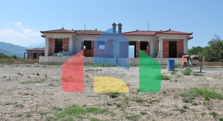 Продаж - Котедж 240 m² на Олімпійській Рив'єрі