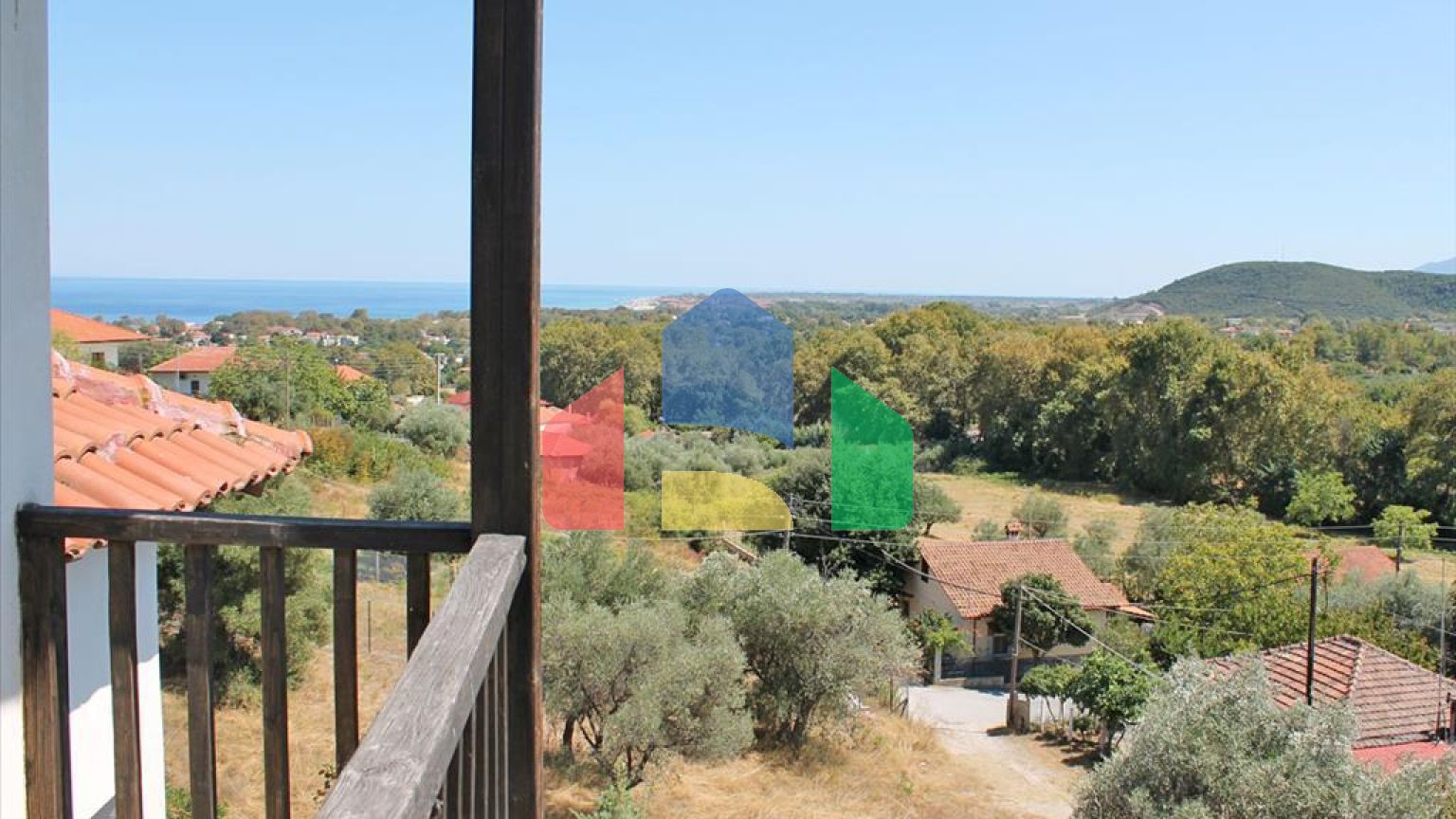 Продажа - Коттедж 200 m² на Олимпийской Ривьере