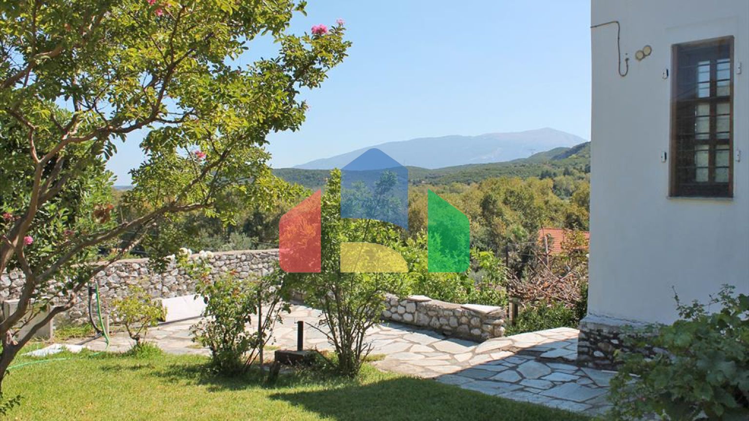 Продажа - Коттедж 200 m² на Олимпийской Ривьере