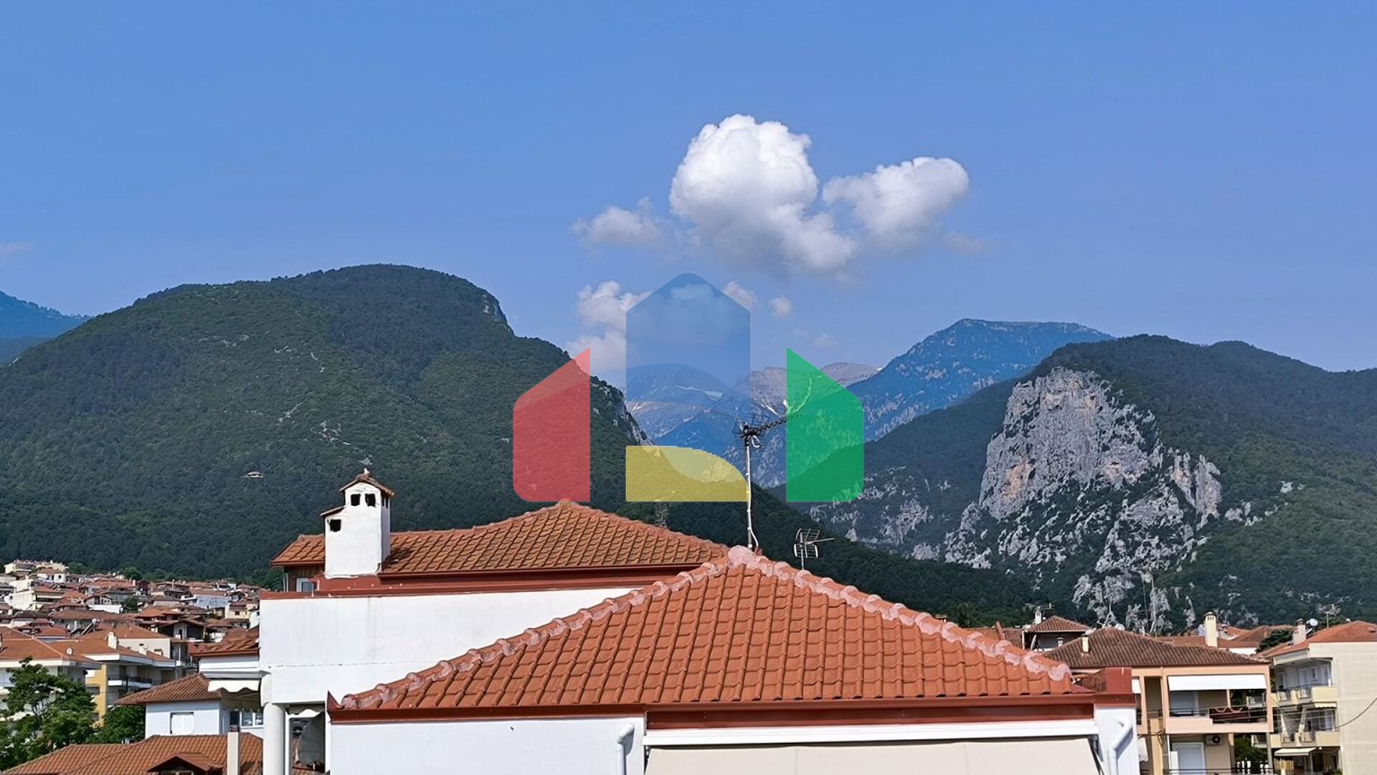 Продажа - Коттедж 220 m² на Олимпийской Ривьере