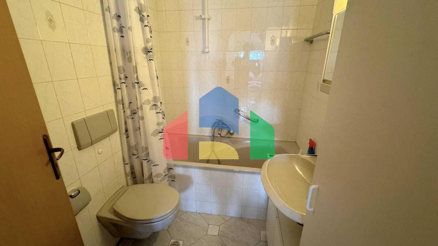 Продаж - Квартира 80 m² на Олімпійській Рив'єрі