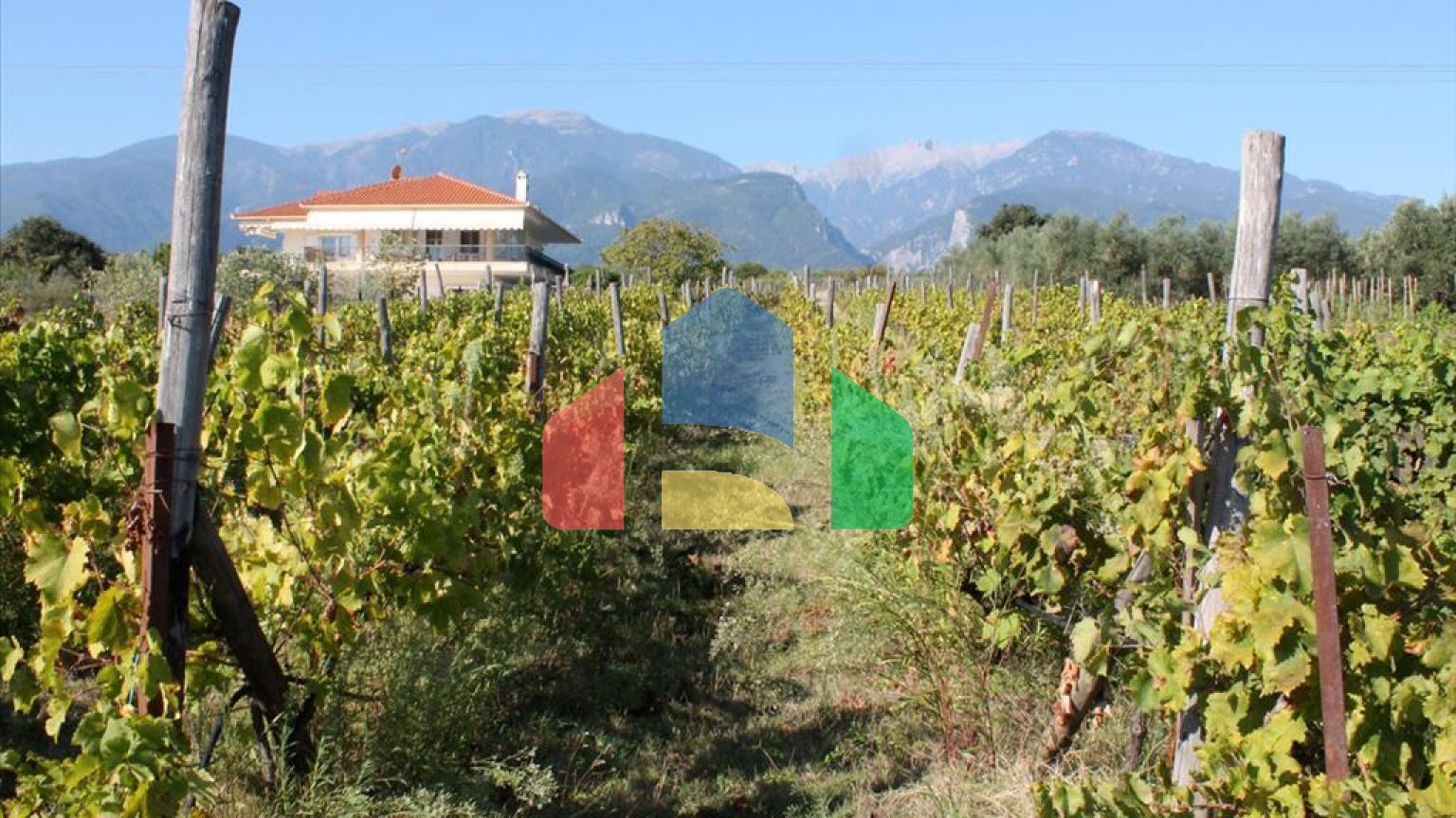 Продажа - Вилла 400 m² на Олимпийской Ривьере