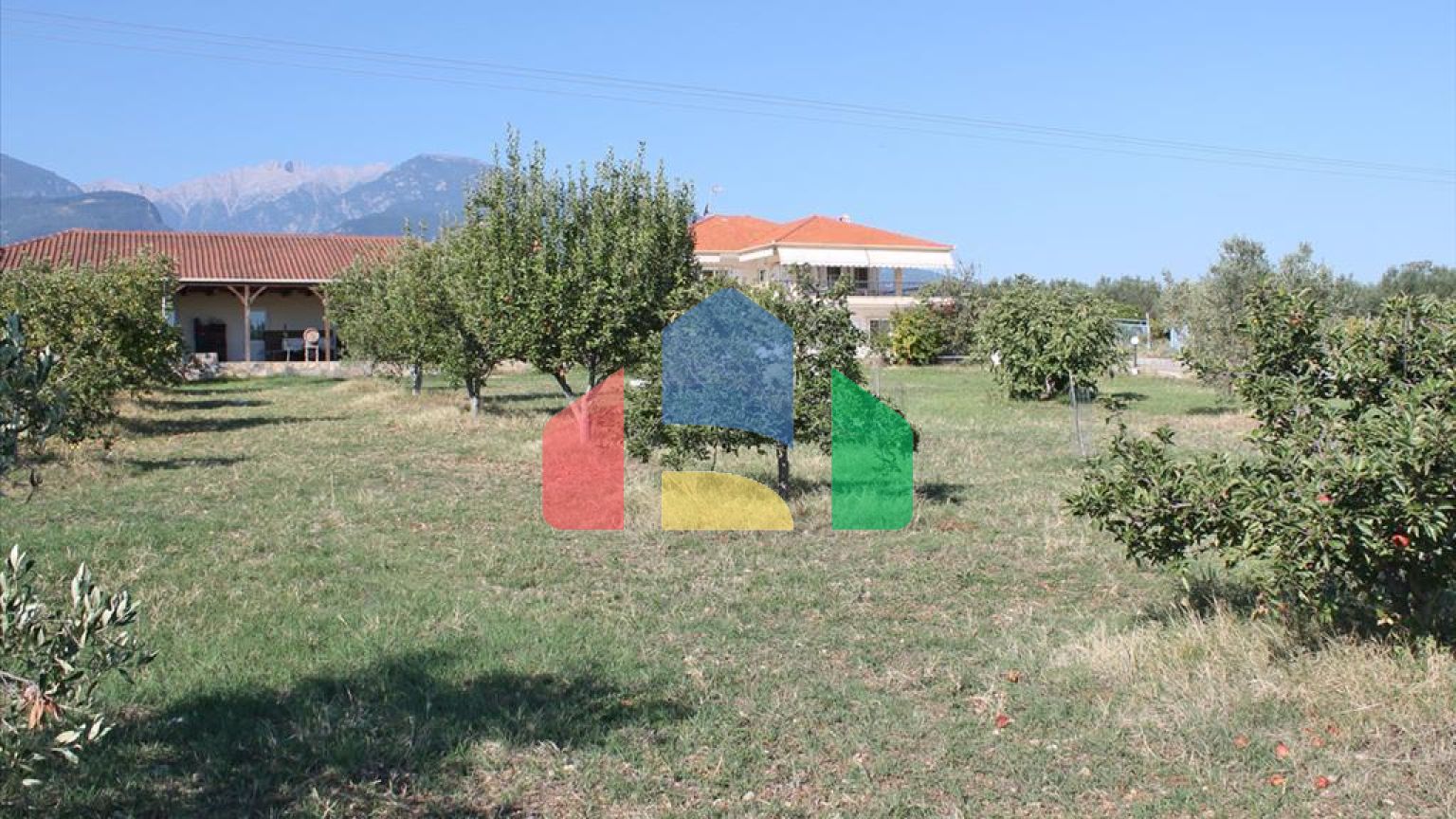 Продажа - Вилла 400 m² на Олимпийской Ривьере