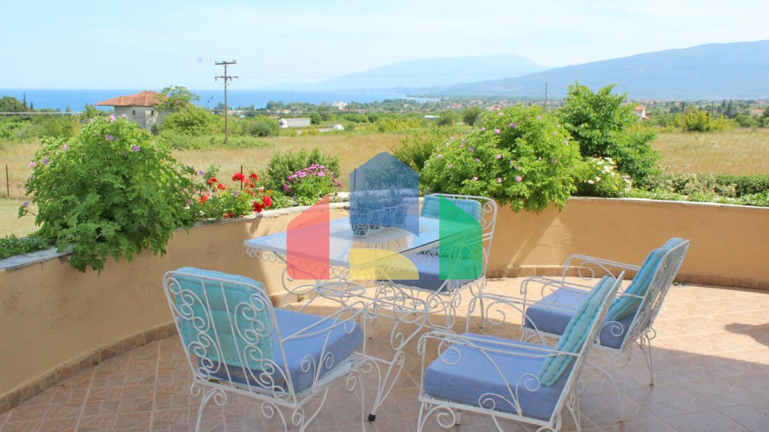 Продажа - Коттедж 256 m² на Олимпийской Ривьере