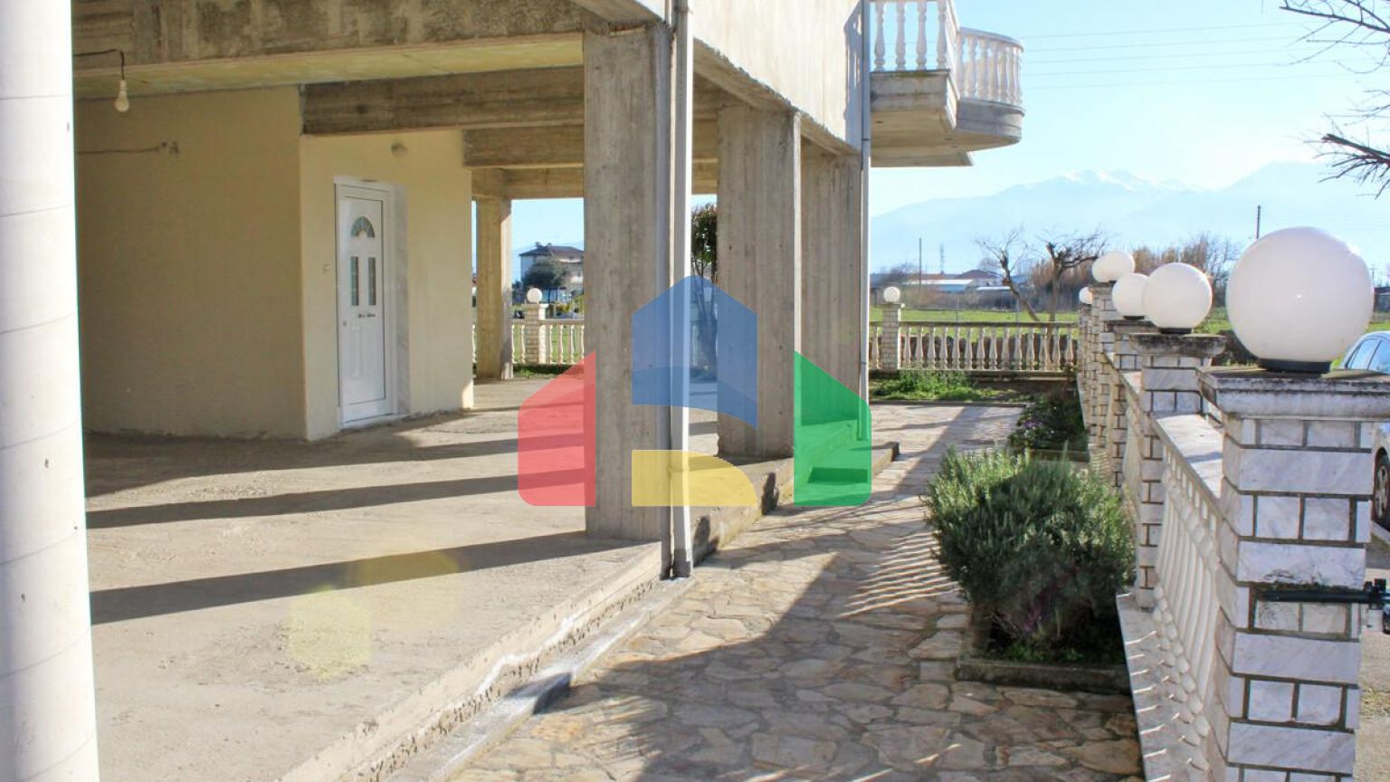 Продажа - Коттедж 300 m² на Олимпийской Ривьере