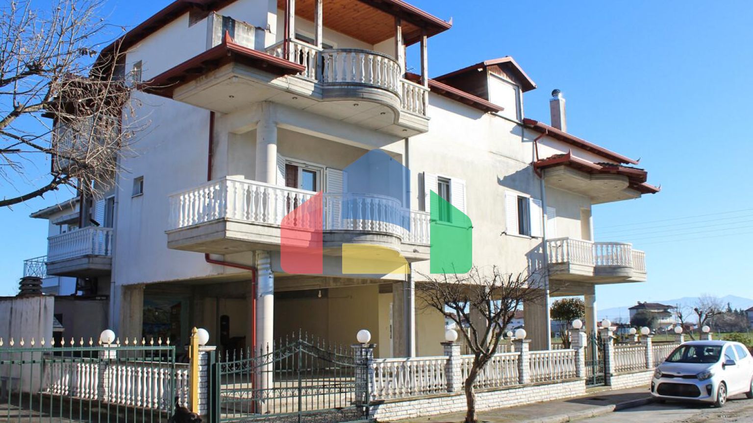 Продажа - Коттедж 300 m² на Олимпийской Ривьере